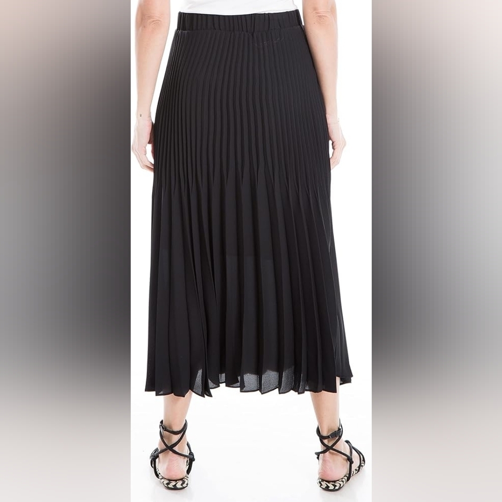 Max Studio Pleated Maxi skirt